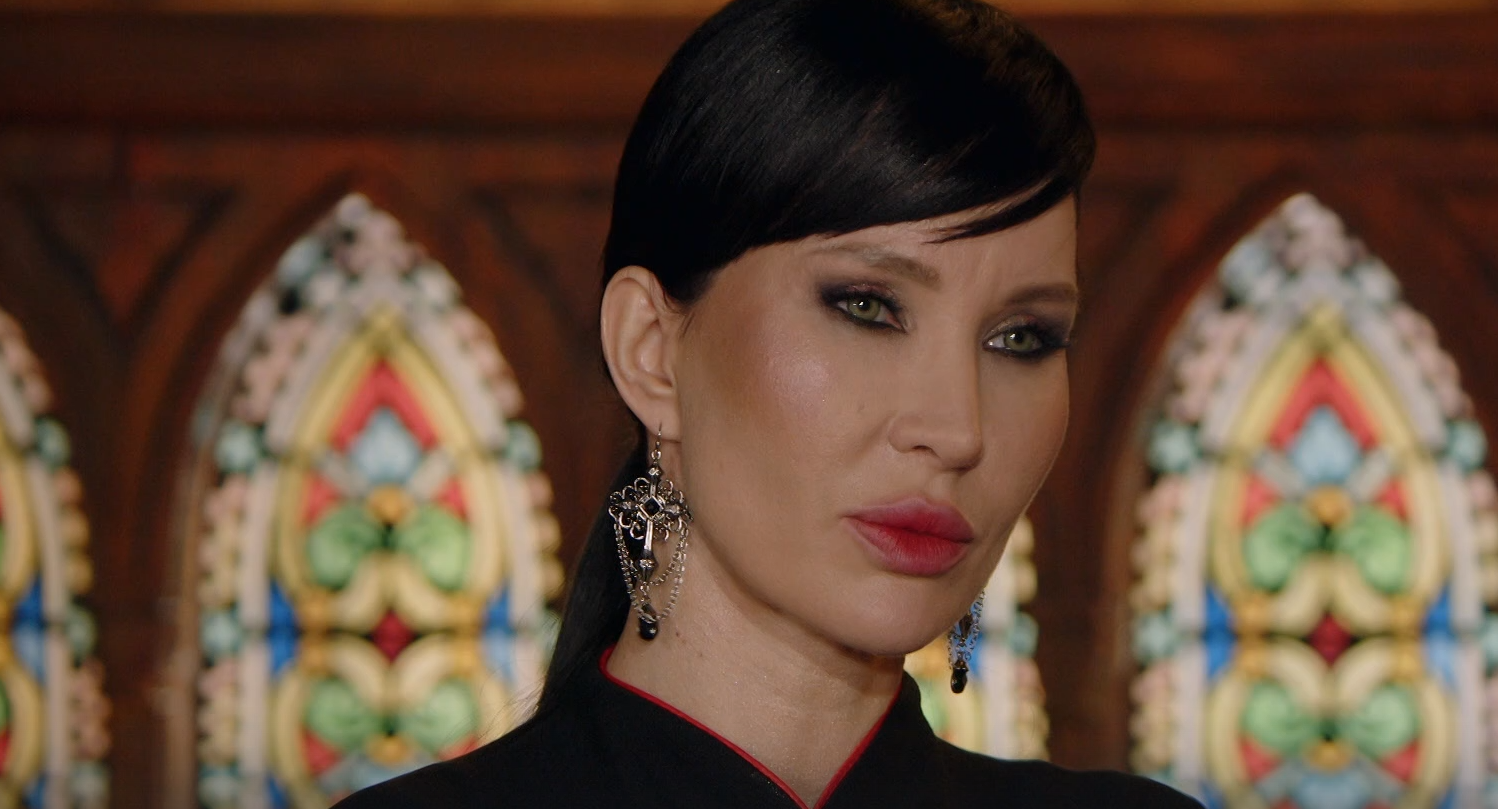 Орыс қыздарының жеке минет видеосы Қыздар орыс порносына үстемдік етіп, олардың кискаларын жалайсың