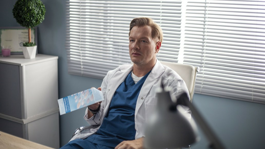 сериал Акушер, фото