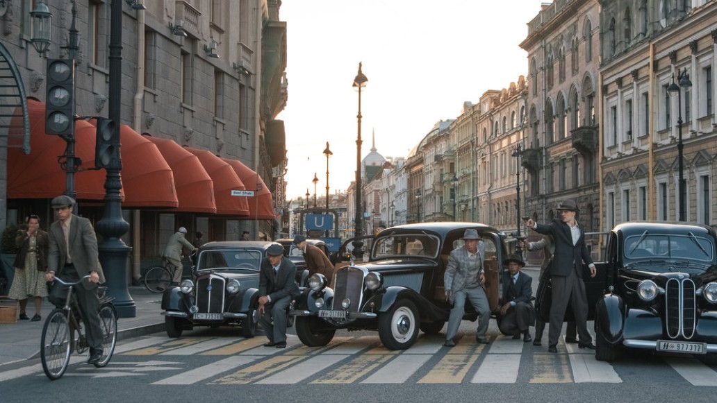 сериал Берлинская жара, фото