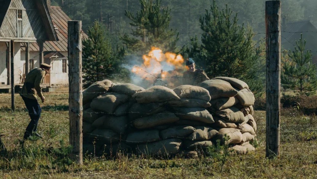 фильм Август, фото