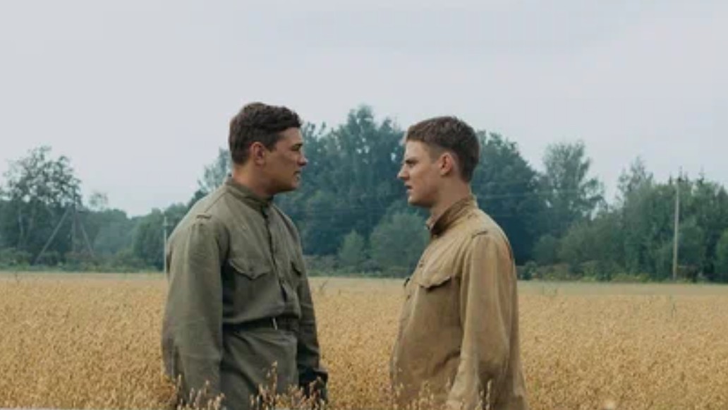 фильм Август, фото