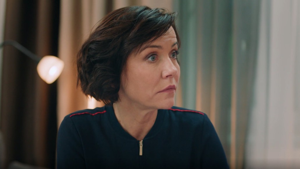 актриса Екатерина Семенова, сериал «Варвара не летает», фото