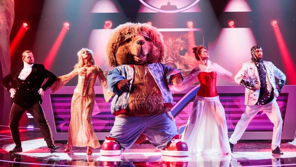 Маска, НТВ, выпуск 8.02, фото