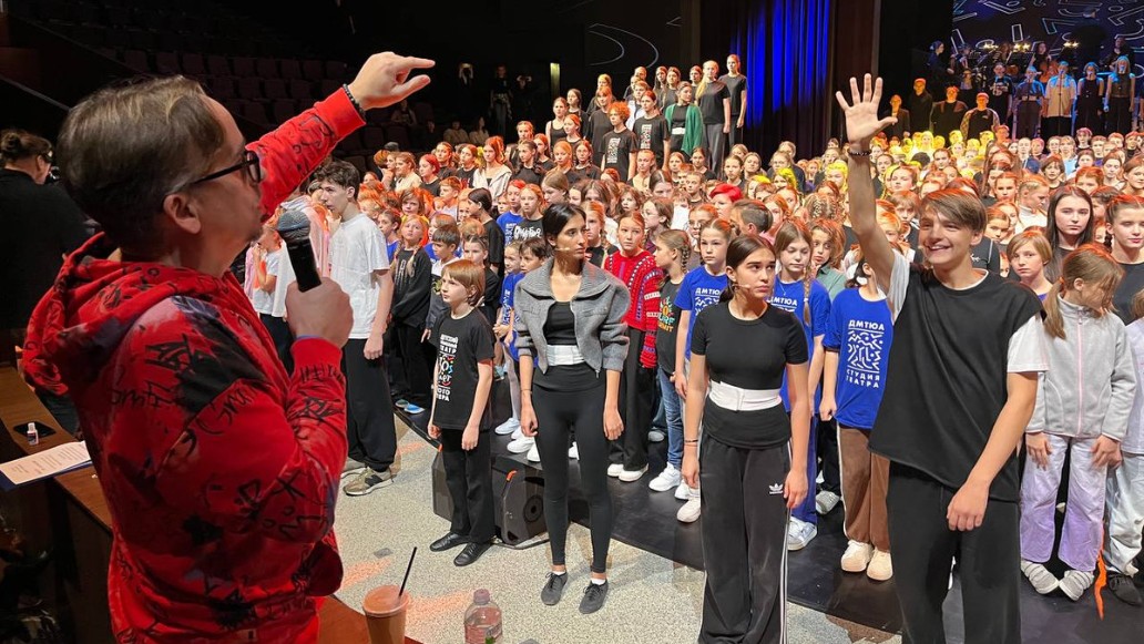 новогоднее шоу «История игрушек», фото