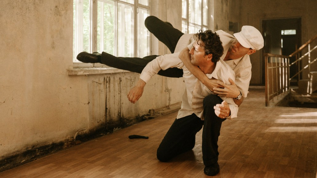 сериал «Разящий луч», фото