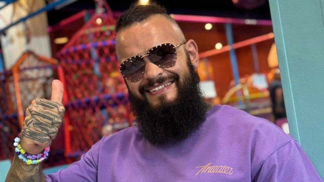 Леонид Вахитов, шоу «Выжить в Стамбуле», ТНТ, фото