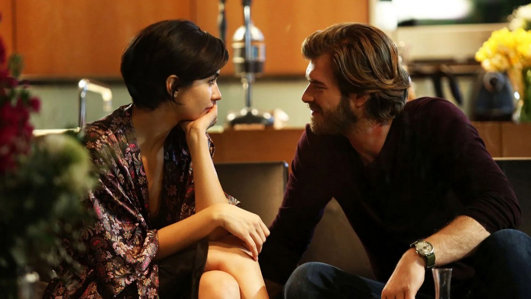 сериал «Отважный и красавица» (Cesur ve Güzel), турдизи