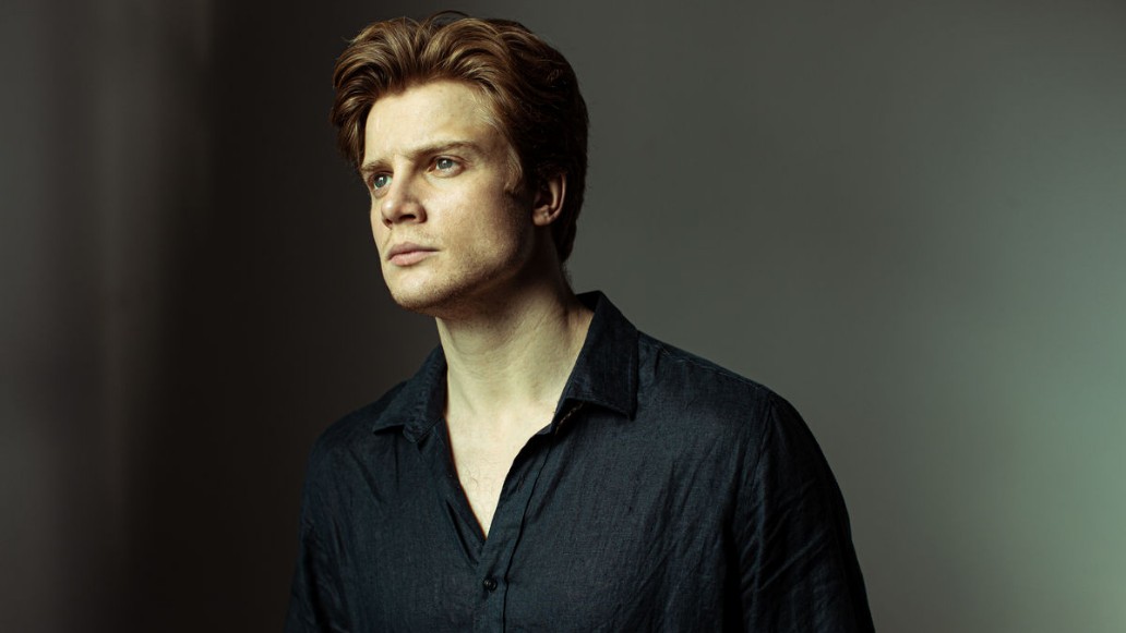 актер Сергей Новосад