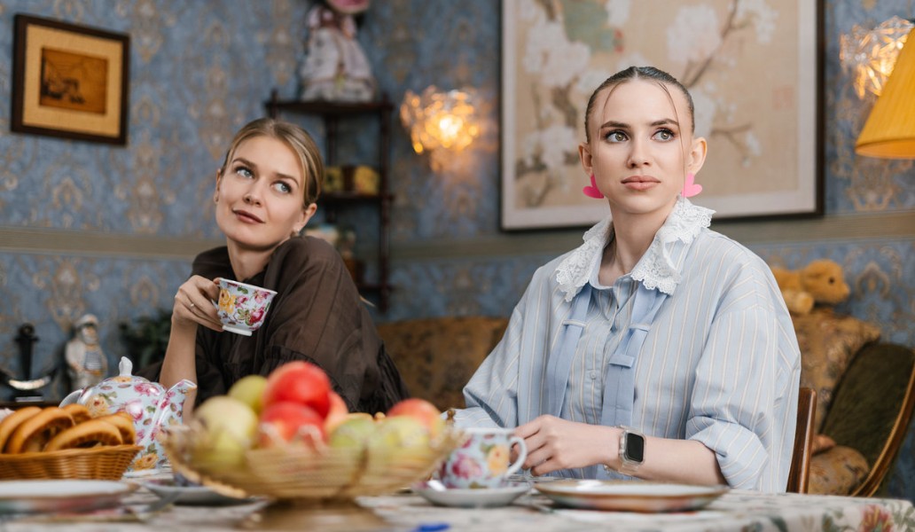 сериал Праздники, фото