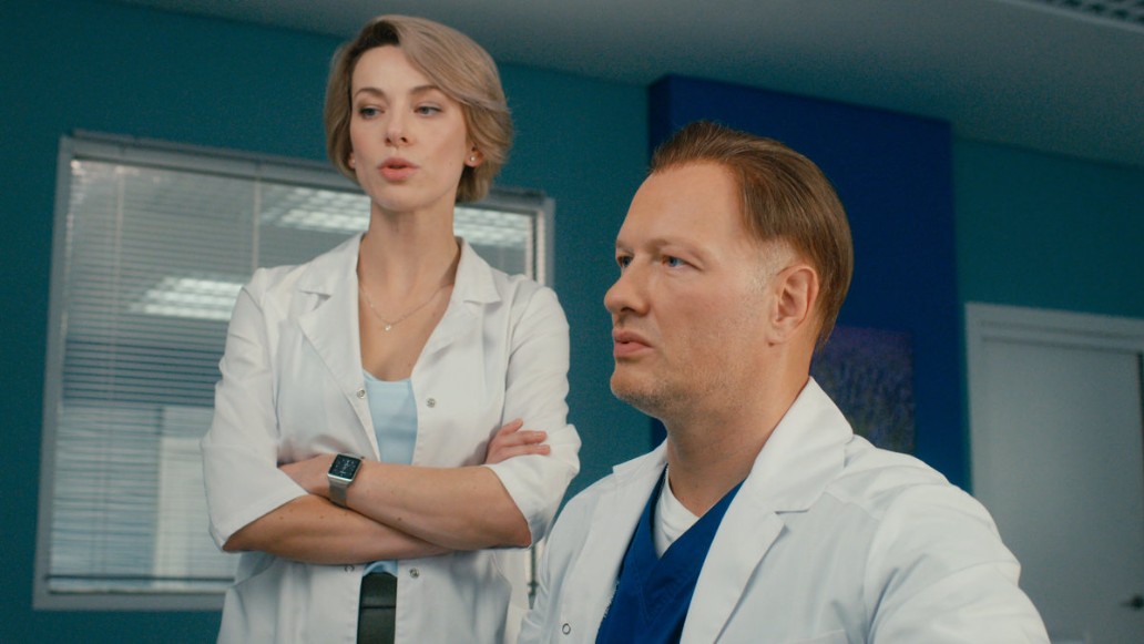 сериал Акушер, фото