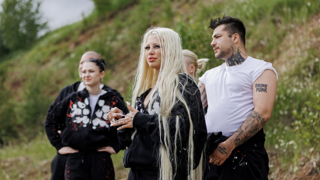 Звезды под капельницей, фото