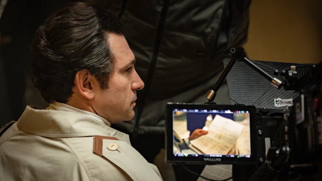 АНТОН ХАБАРОВ. ПОД МАСКОЙ КАЗАНОВЫ, фото