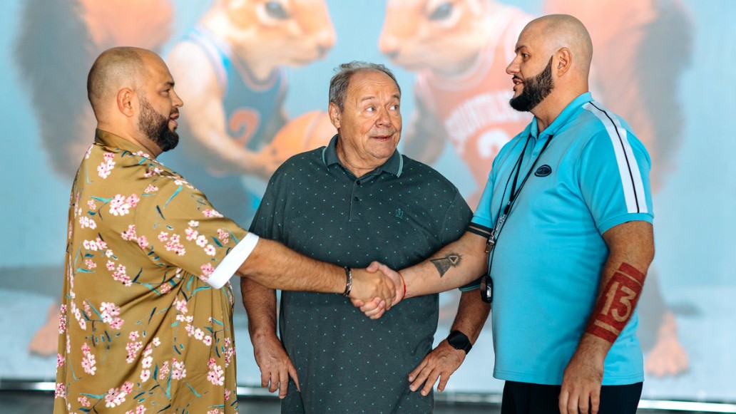 Солнце, море, два ствола, фото