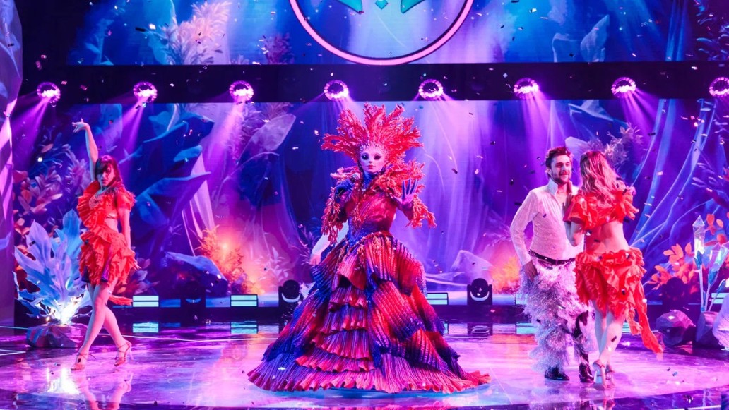 Маска, НТВ, выпуск 8.02, фото