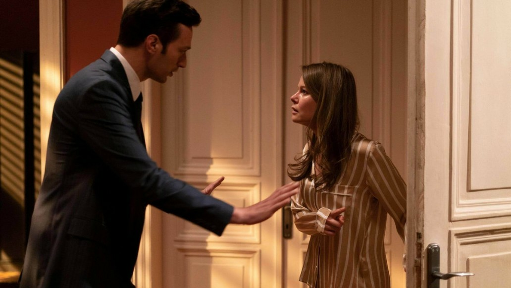 сериал «Девушка за стеклом», фото