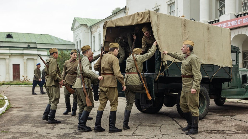 сериал «По законам военного времени. Сталинград»
