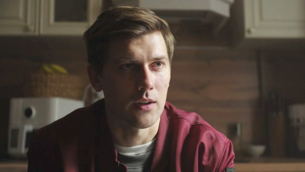 Dомашний, мелодрама, фото, Авария на дороге счастья