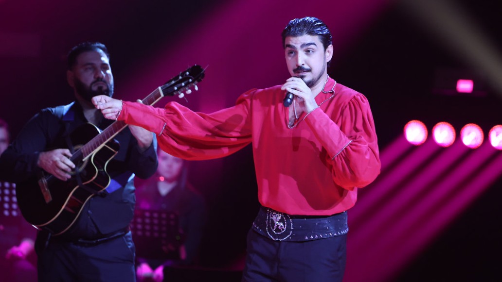 Голос, фото