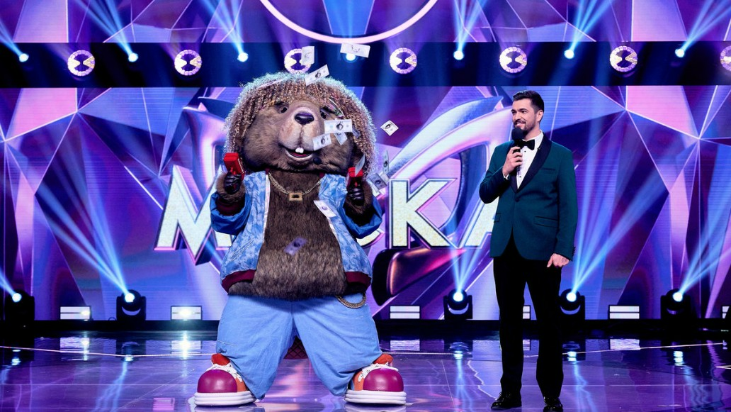 Маска, фото