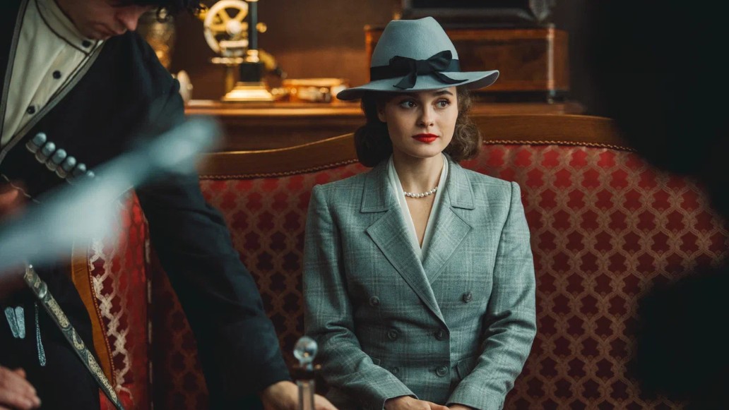 сериал, любовь советского союза, первый канал, 8 серий, описание, содержание, серий, 1, 2, 3, 4, сюжет, актеры, смотреть, бесплатно, онлайн