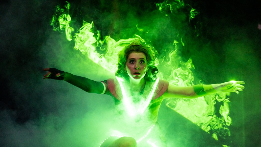 новогоднее шоу «История игрушек», фото