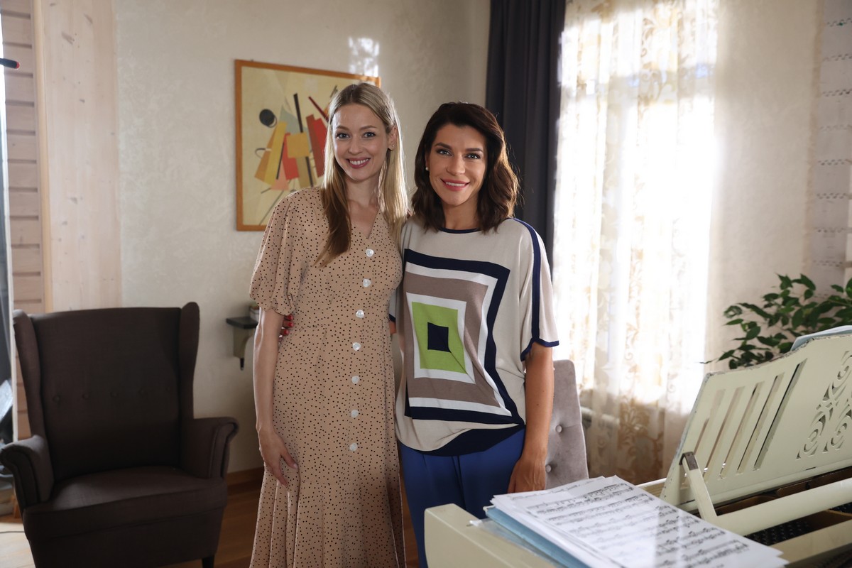 На «ТВ Центре» выходит третий сезон детектива «Пианистка» с Евгенией Лозой и Иваном Жидковым