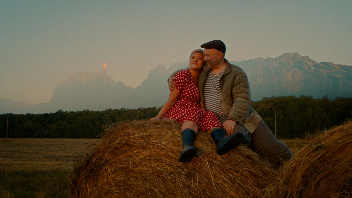 Марсианский фермер против капиталистов: вышла первая серия фантастической комедии «Кибердеревня»