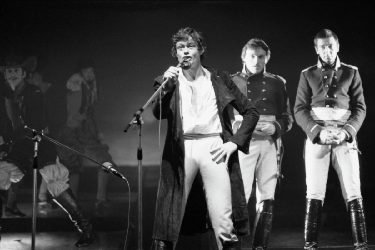 К юбилею великого артиста: на НТВ выйдет специальный выпуск, посвященный 80-летию со дня рождения Николая Караченцова, в программе «Однажды…»