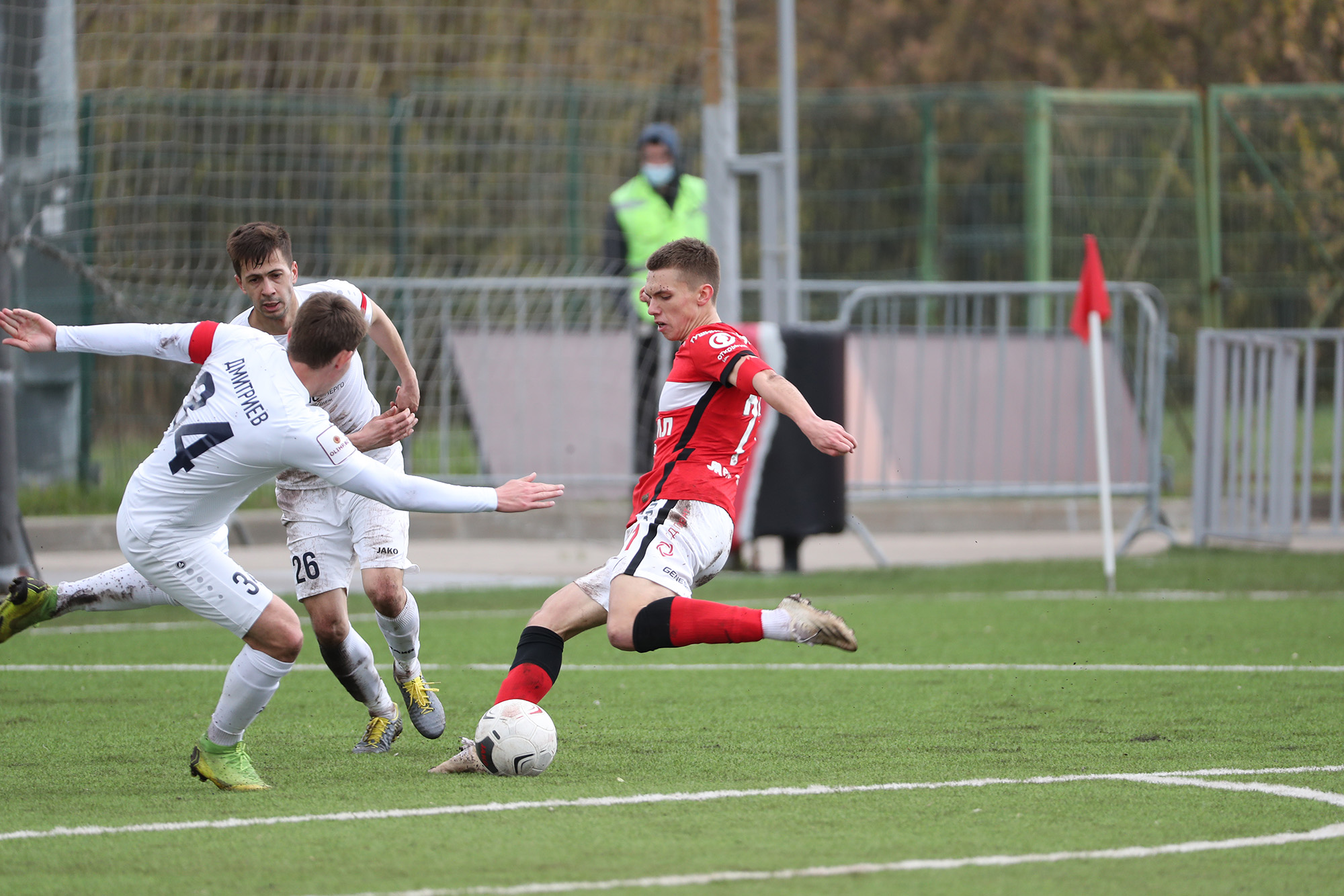 Финишная перестрелка лидеров: смотрим матчи 40-го тура ФНЛ в Триколоре