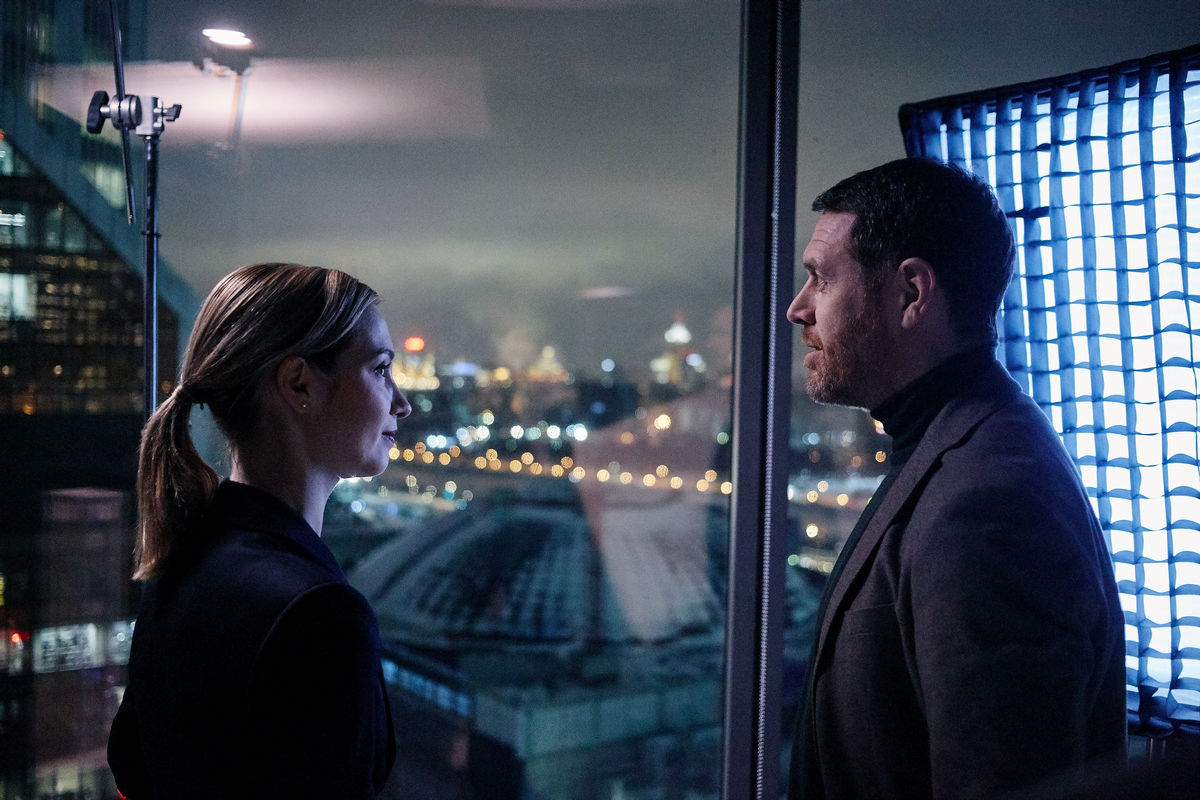 Первый канал определился с датой показа нового сериала «Персональный ассистент» с Марией Луговой и Кириллом Сафоновым