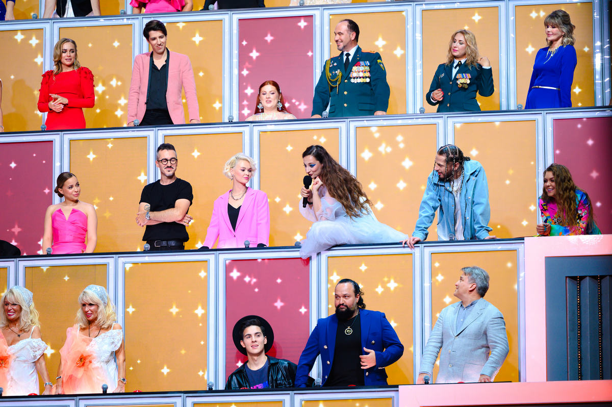 Юбилейный финал: на телеканале «Россия 1» назовут имя победителя пятого сезона вокального шоу «Ну-ка, все вместе!»