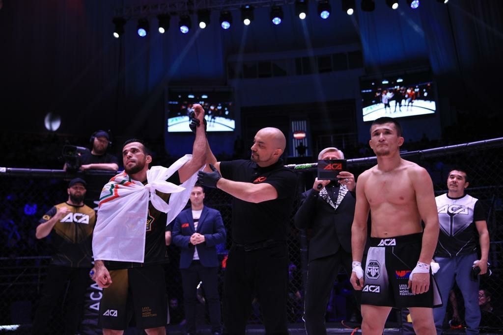 Бибулатов против Дэка, Албасханов бьется за финал с Пшуковым: не пропустите боевой турнир ACA 169 на каналах «Матч ТВ»