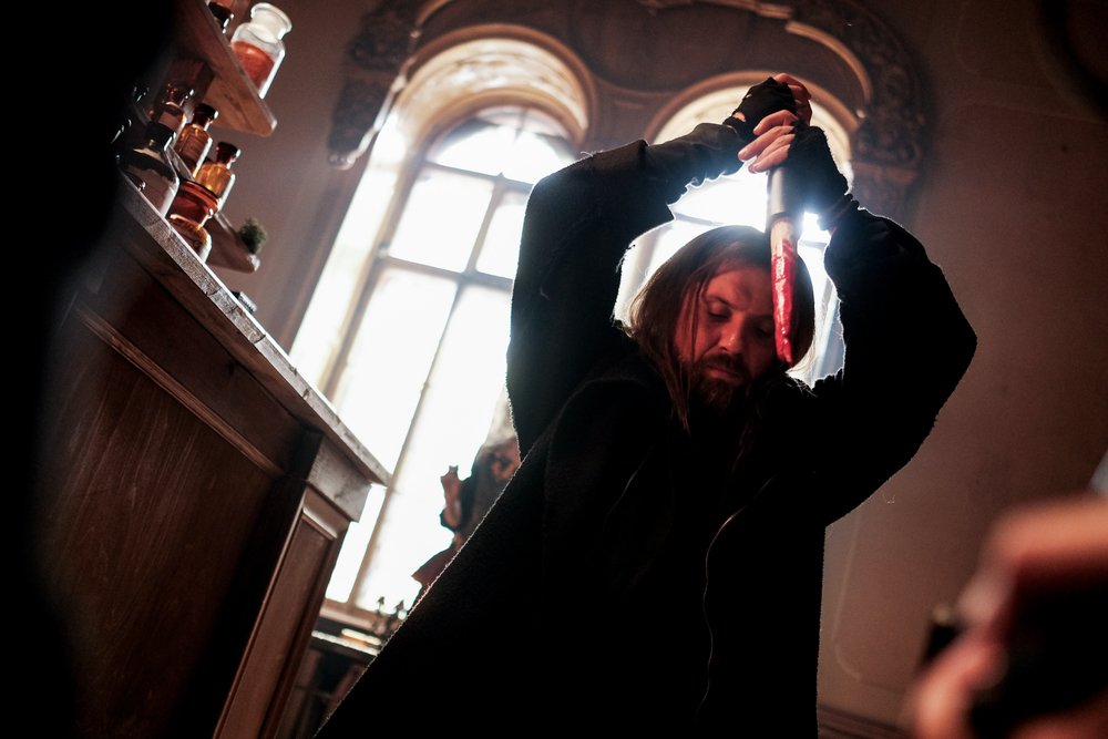 Борьба с нечистью начинается: в Сети состоялась премьера сериала «Сергий против нечисти. Яга»