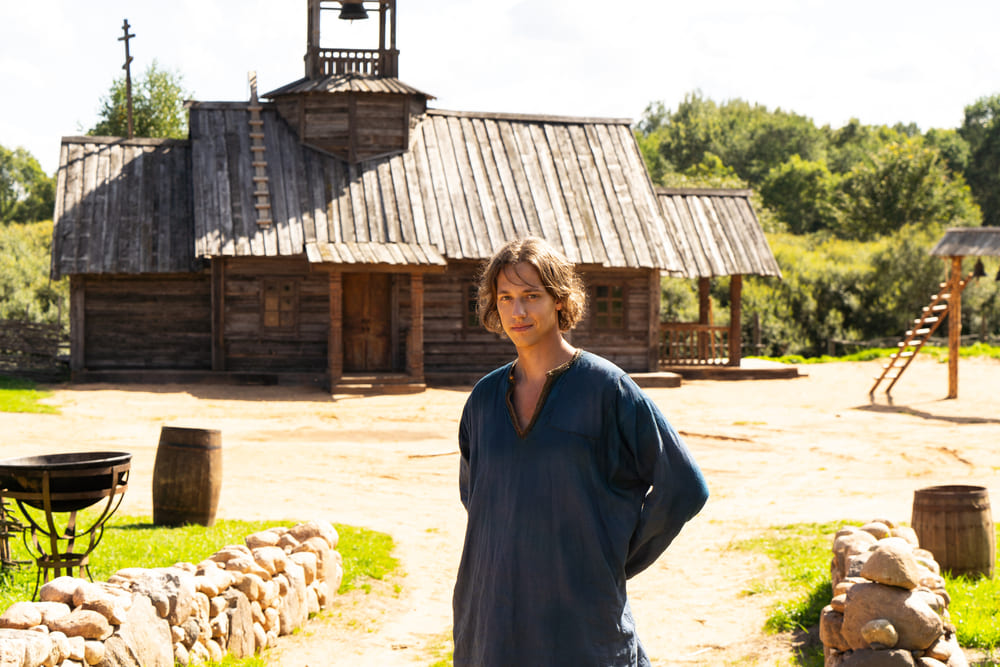 В День смеха: на ТВ и в Сети состоится премьера комедийного сериала «Казачок»