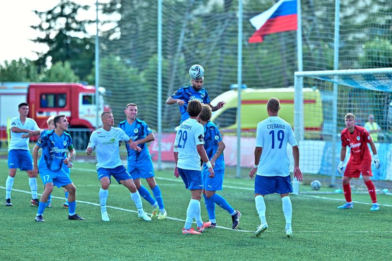 «Динамо» против «Алании», «Сибирь» в Калуге, «Волгарь» и «Сокол» играют дома: воскресные футбольные матчи Второй лиги на каналах «Мяч» и «ТВ Спорт»