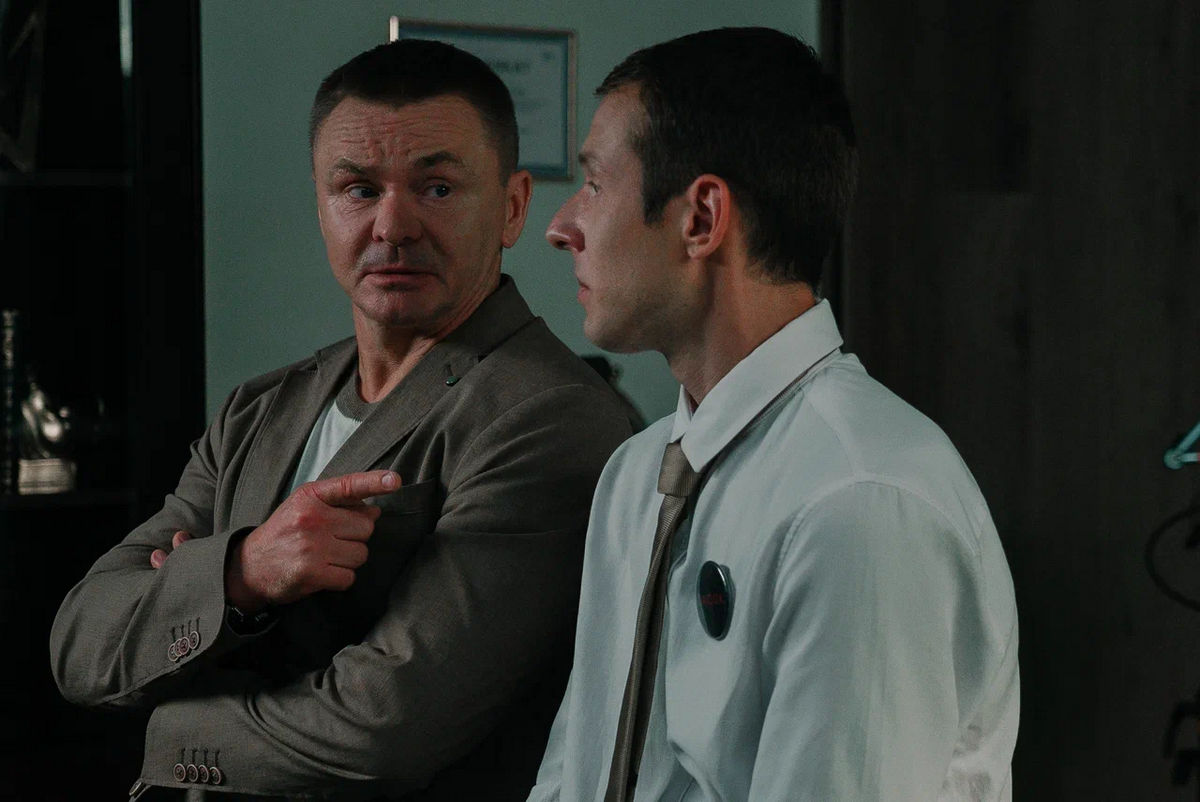 Мотивации в новом году: смотрите новые серии сериала «Успешный» с Владимиром Сычевым с 1 января