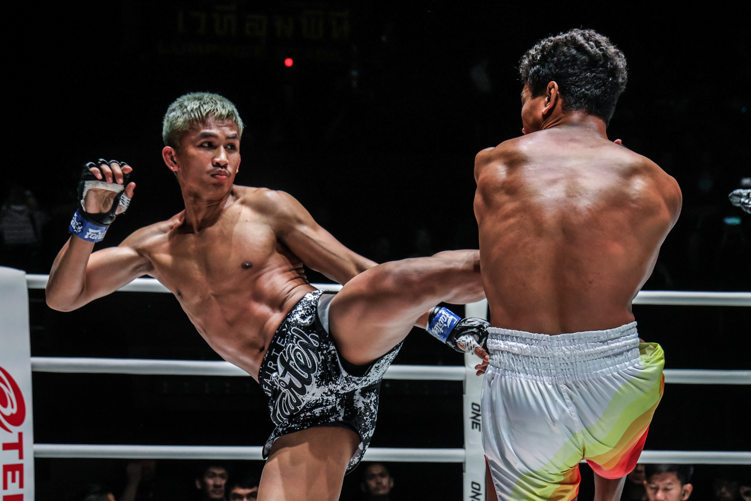 Отеген подерется с Пелаесом, Конгсук выйдет на загадочного Солуки: смотрим пятничный турнир ONE в Таиланде на канале «МАТЧ!»