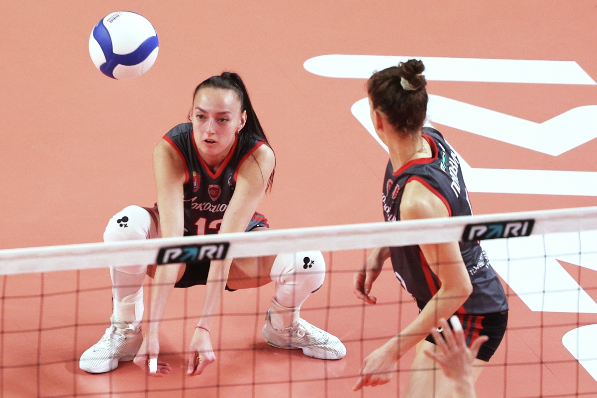 «Динамо» дома, «Локо» в гостях, «Омичка» едет в Одинцово, два матча в Питере: смотрим в воскресенье женскую суперлигу на каналах «Мяч» и «Волейбол»