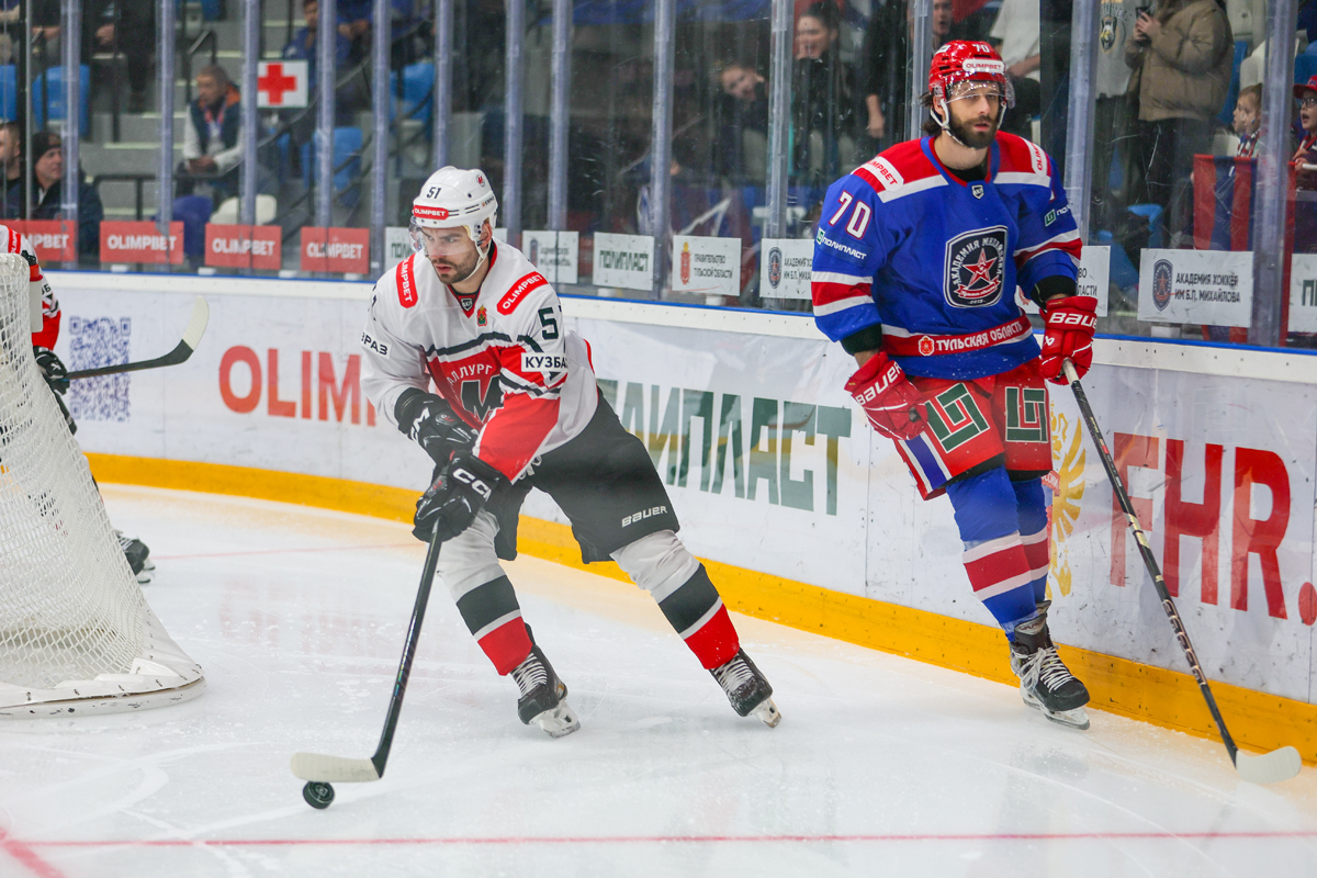 «Металлург» лидирует, «Югра» догнала «Магнитку», чемпион настигает: игры Всероссийской хоккейной лиги на каналах «Хоккей ТВ» и «Триколор Спорт»