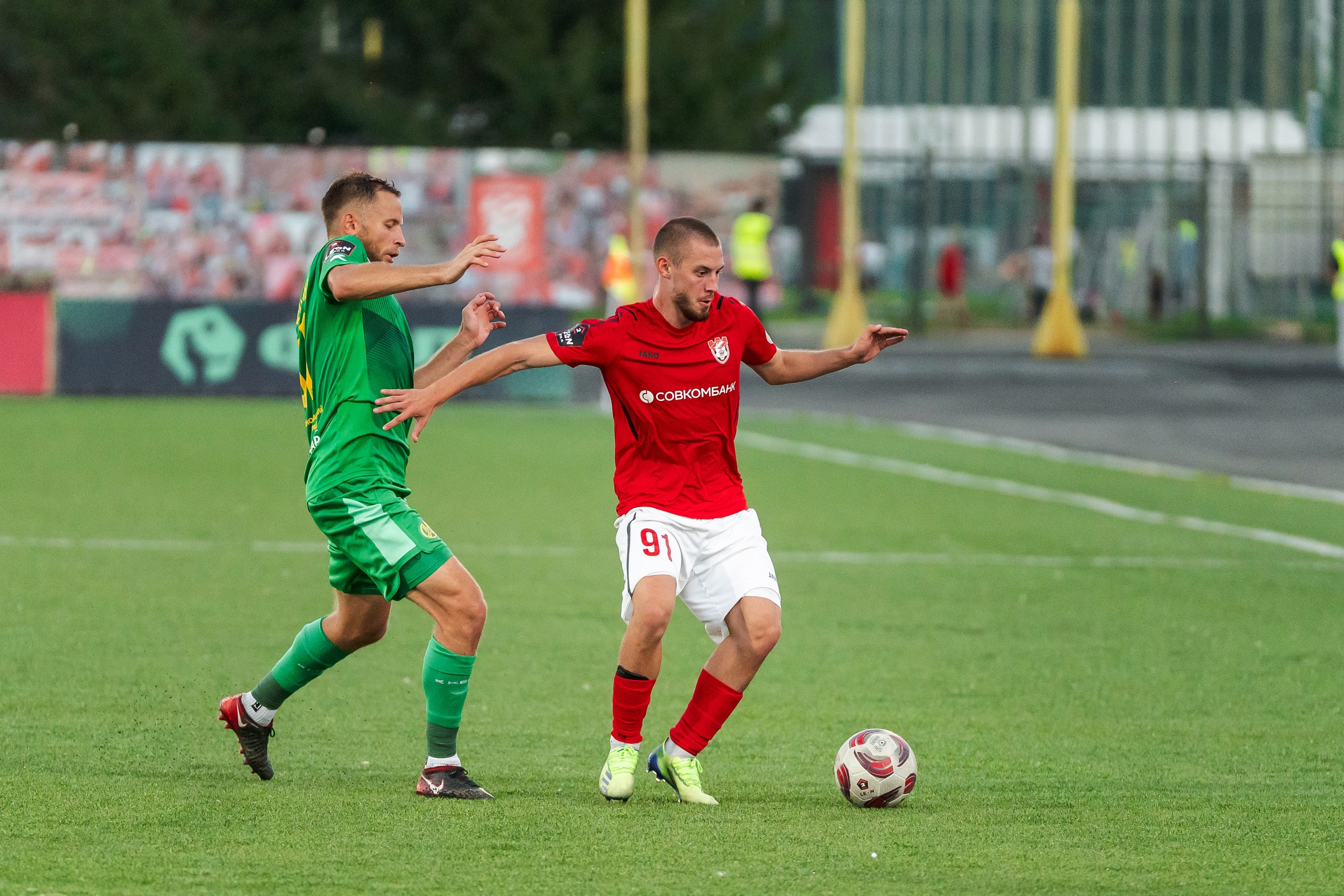 «Динамо» – «Зенит», «Велес» – «Челябинск», «Торпедо» – «Сатурн», «Кубань» – «Ленинградец»: наслаждаемся Второй лигой на каналах «Футбольный» и «Спортивный»