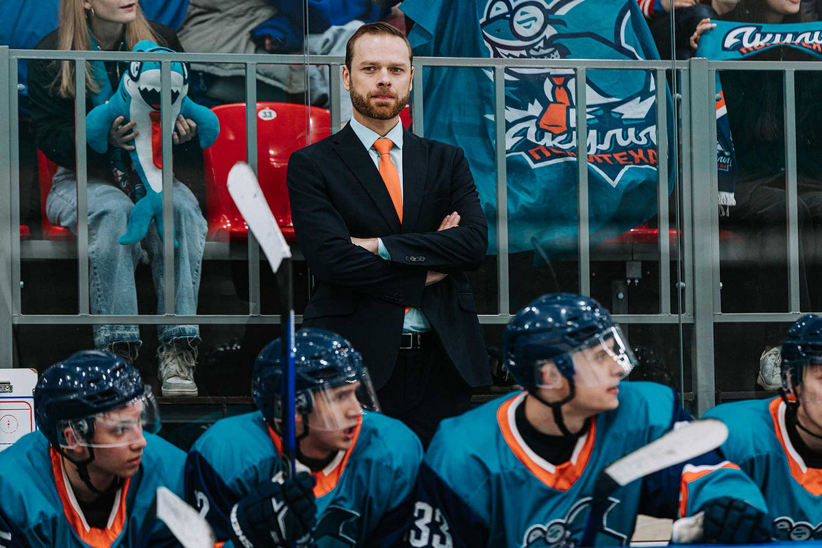 «Акулы», вперед: на СТС выходит премьера продолжения легендарного сериала «Молодежка»