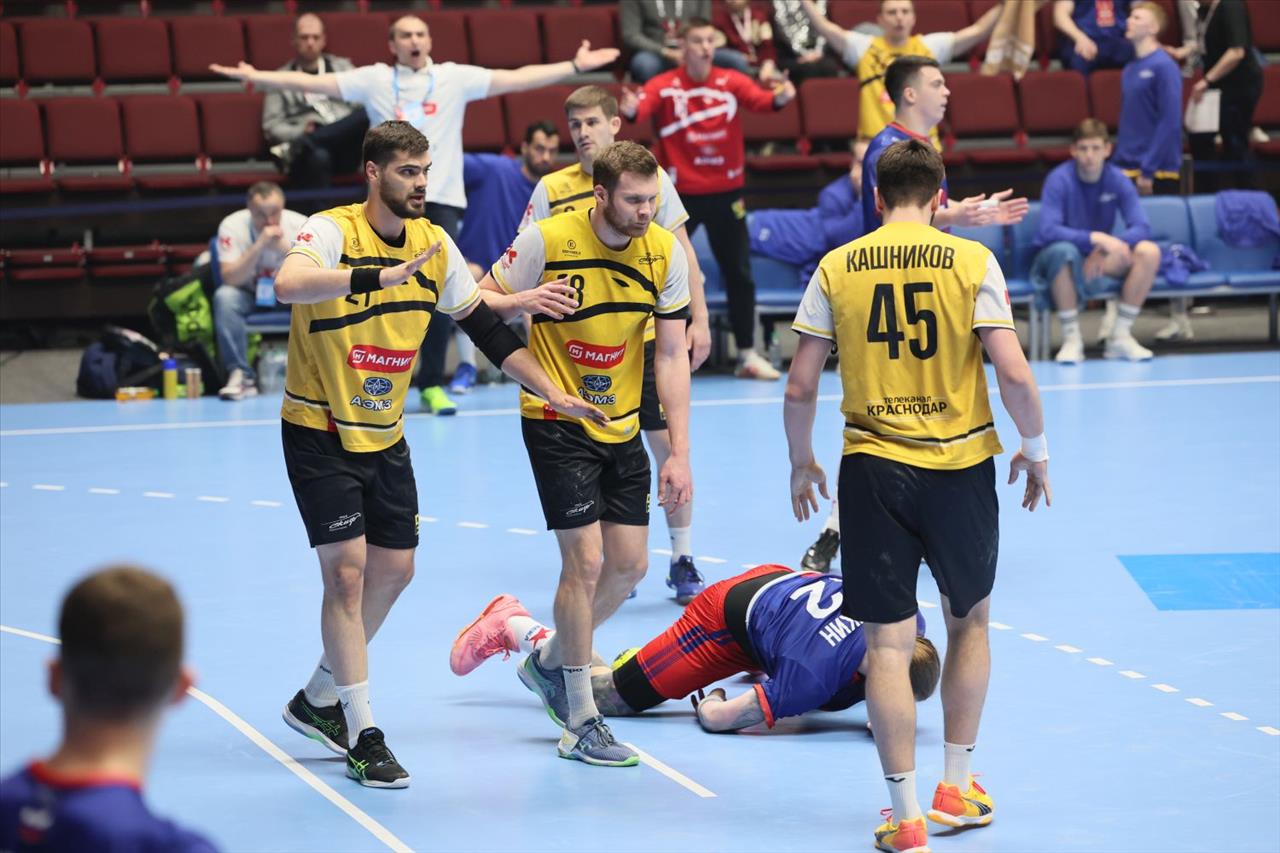 Смотрим всероссийский гандбольный турнир памяти Виктора Лаврова на каналах «ТВ Спорт» и «Триколор Спорт 4»