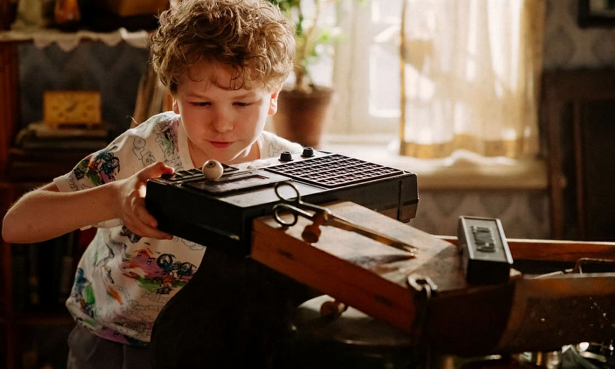 «Батя 2», «Денискины рассказы», «Западня», «Кракен», «Я, палач», «Падение короны»: 12 главных фильмов апреля в нашем прокате