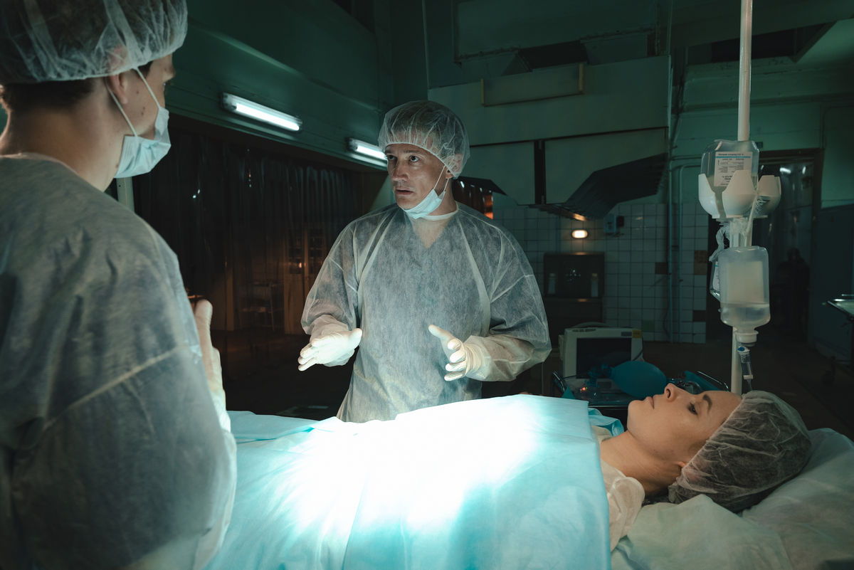 Назначена дата выхода первых эпизодов сериала «Хирург»