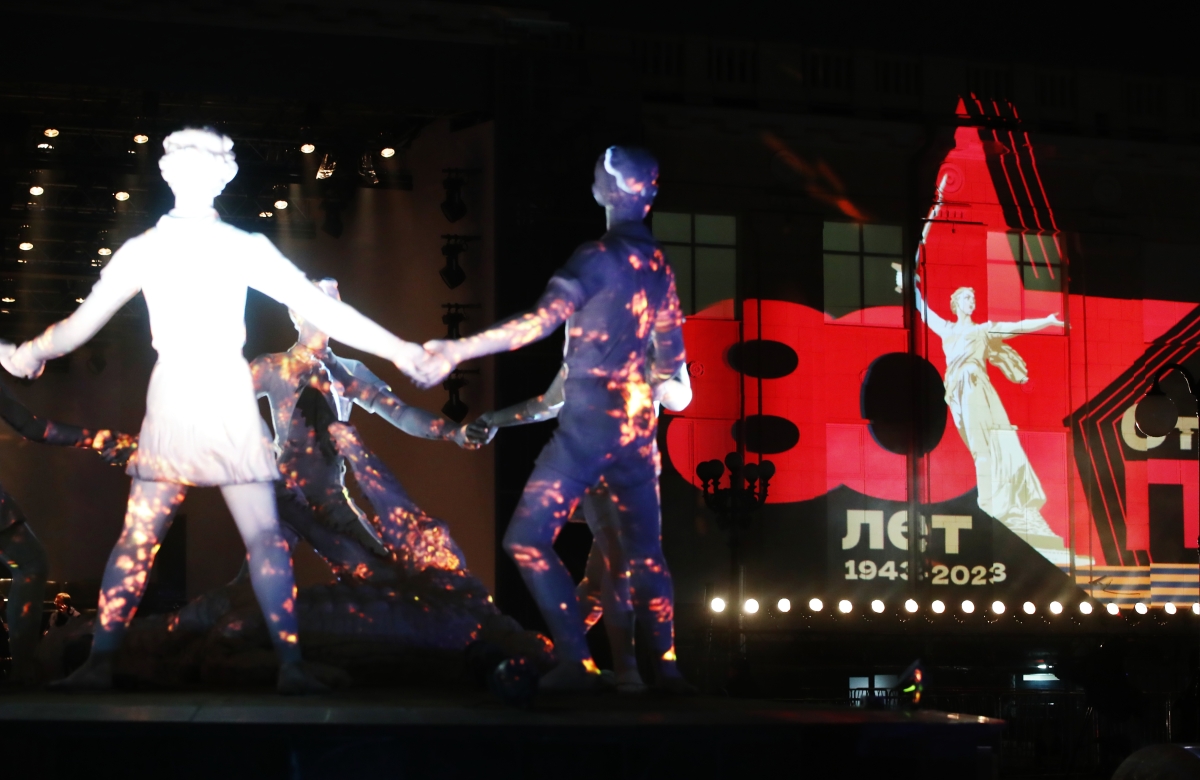 В день 80-летия победы в Сталинградской битве: телеканалы «Культура» и «Россия 1» представят спектакль по роману Симонова