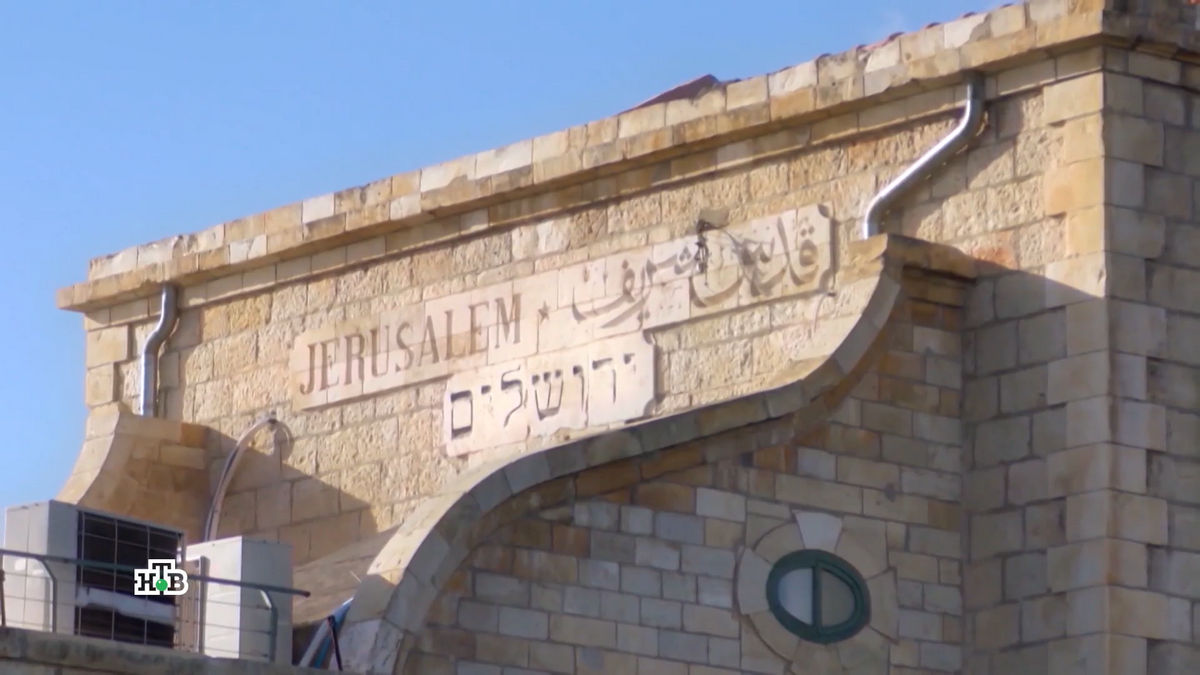 Великая суббота: НТВ в прямом эфире покажет церемонию Схождения Благодатного огня в Иерусалиме