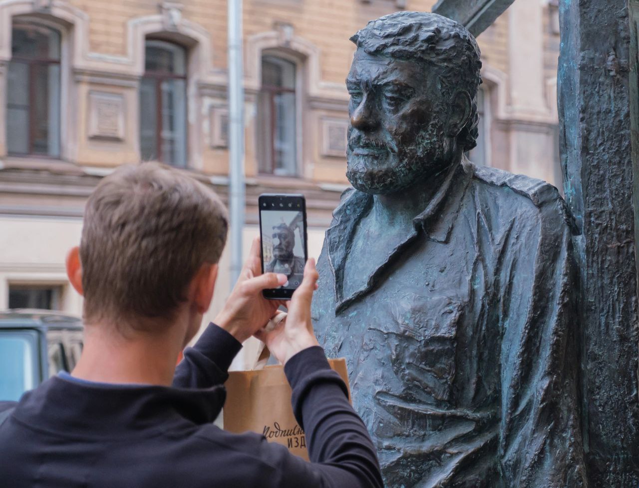 Петербург примет девятый фестиваль Сергея Довлатова и его времени «День Д»