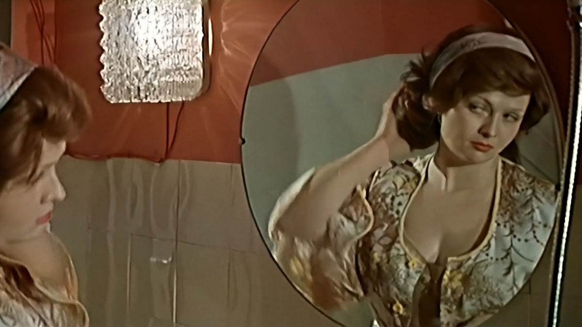 Смотрим в полночь: на этой неделе «Пятница!» покажет фильмы с Натальей Гундаревой