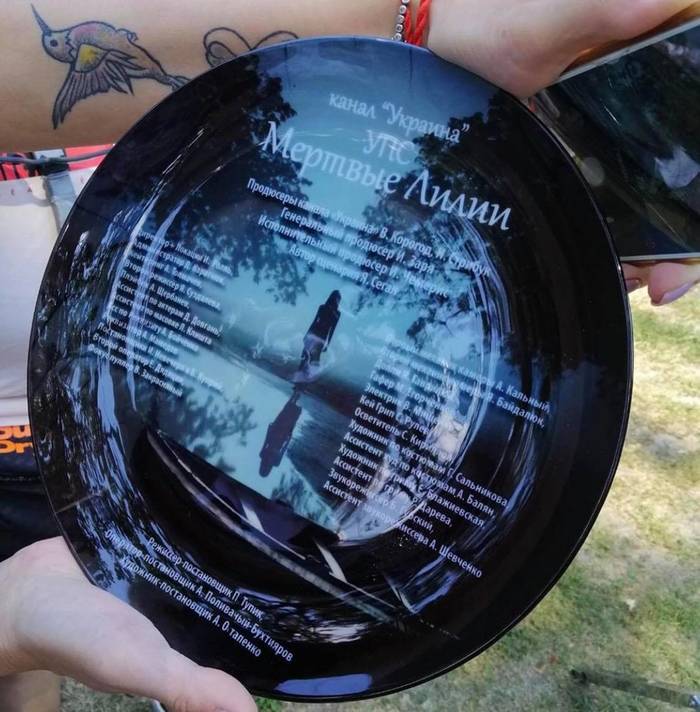 В Киеве стартовали съемки детективного сериала «Мертвые лилии» с Даной Абызовой в роли следователя