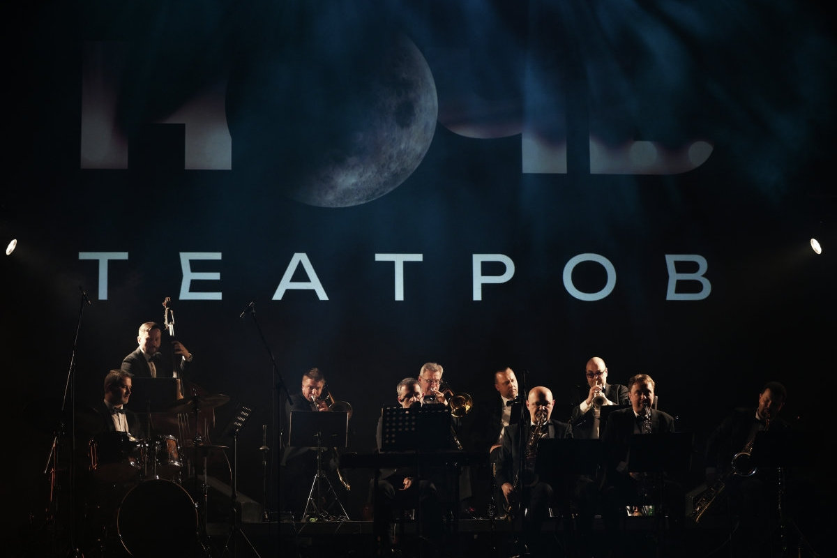 Всемирный день театра – 2026: топ-7 идей, как провести этот праздник всей семьей или в компании друзей